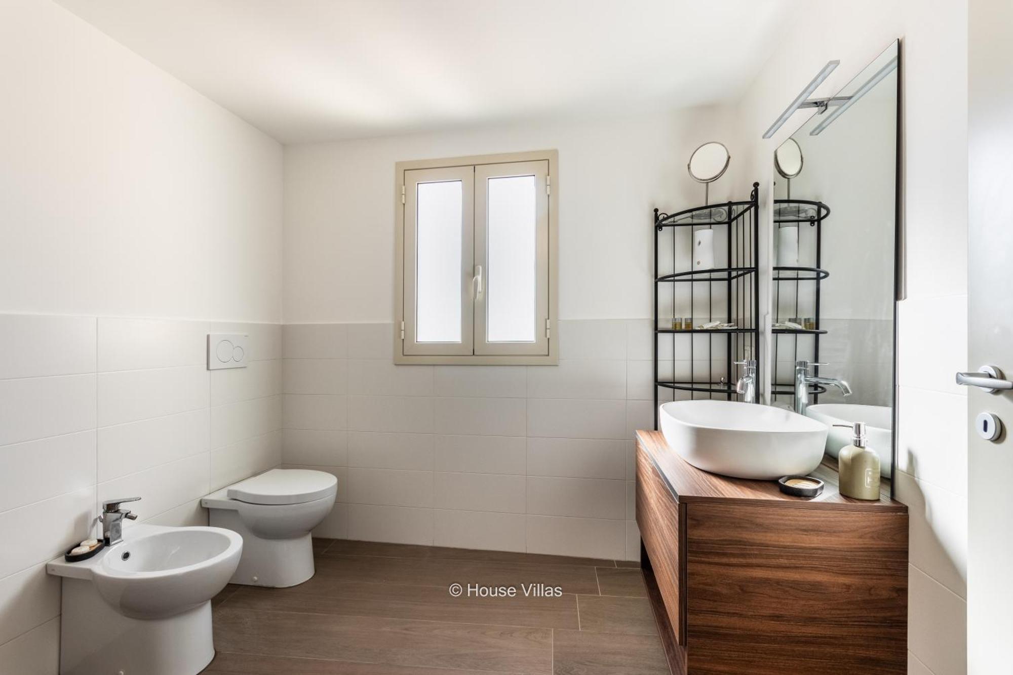 House&Villas - Donna Rosa Holiday Home โนโต ภายนอก รูปภาพ